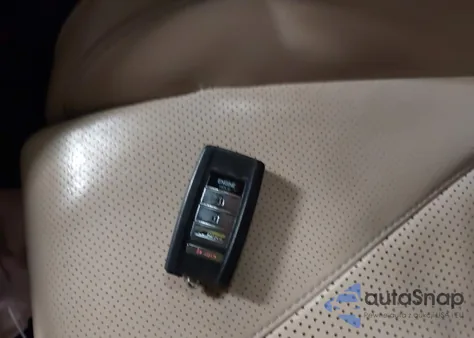 2019 Acura Rdx Advance Package z USA, uszkodzony, nr VIN 5J8TC2H76KL031645